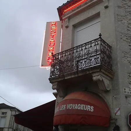 Les Voyageurs Hotel