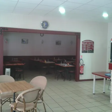 Hotel Les Voyageurs