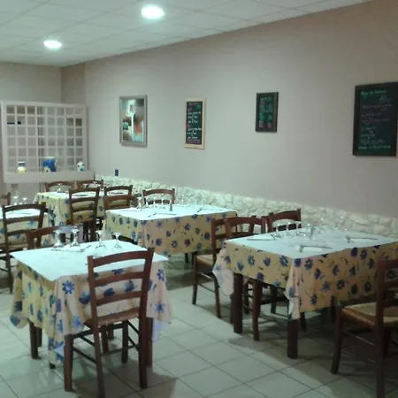 Hotel Les Voyageurs